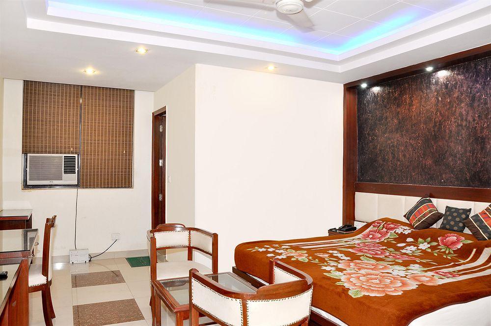 Oyo 3472 Hotel Rama Inn New Delhi Ngoại thất bức ảnh
