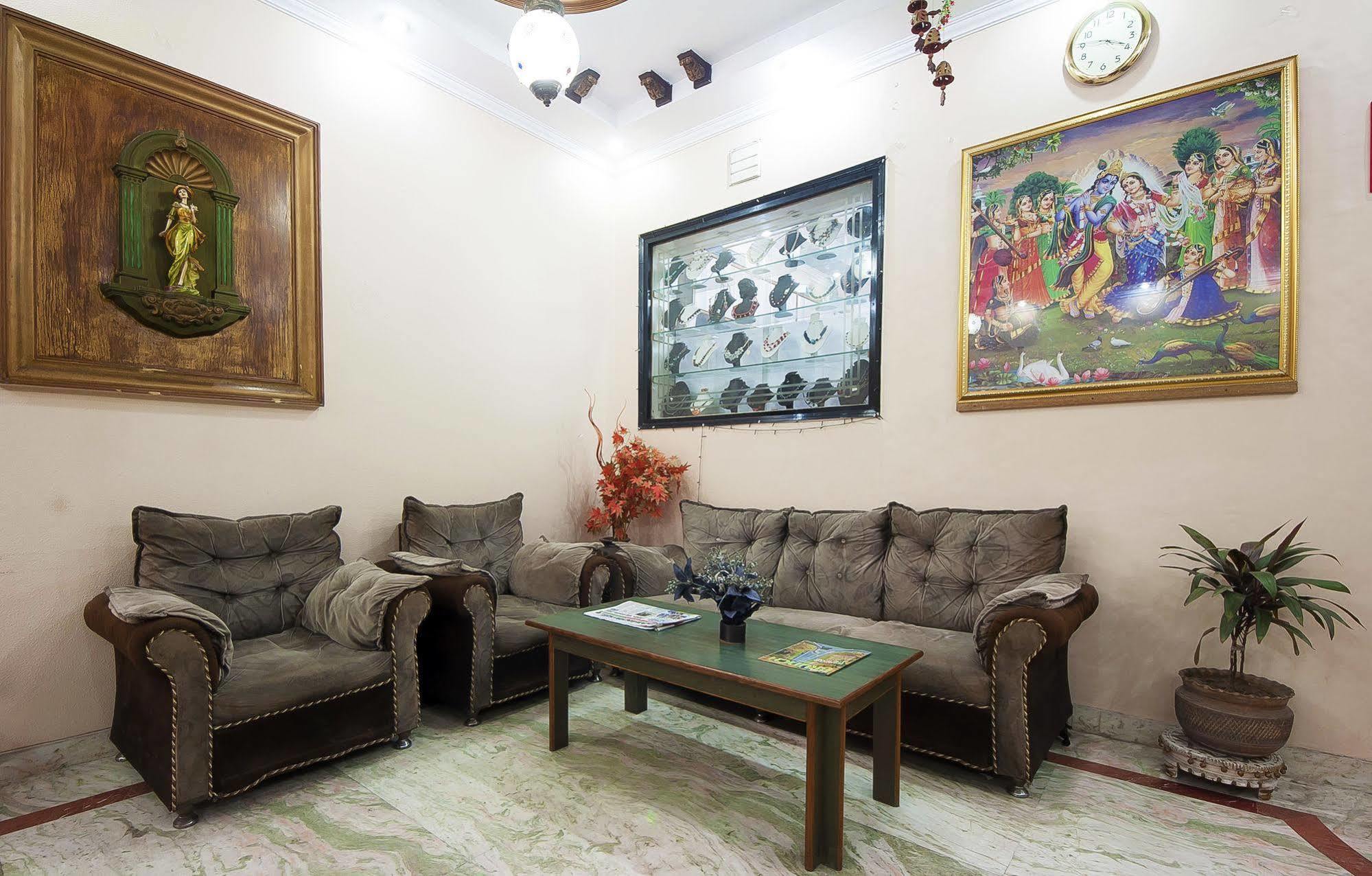 Oyo 3472 Hotel Rama Inn New Delhi Ngoại thất bức ảnh