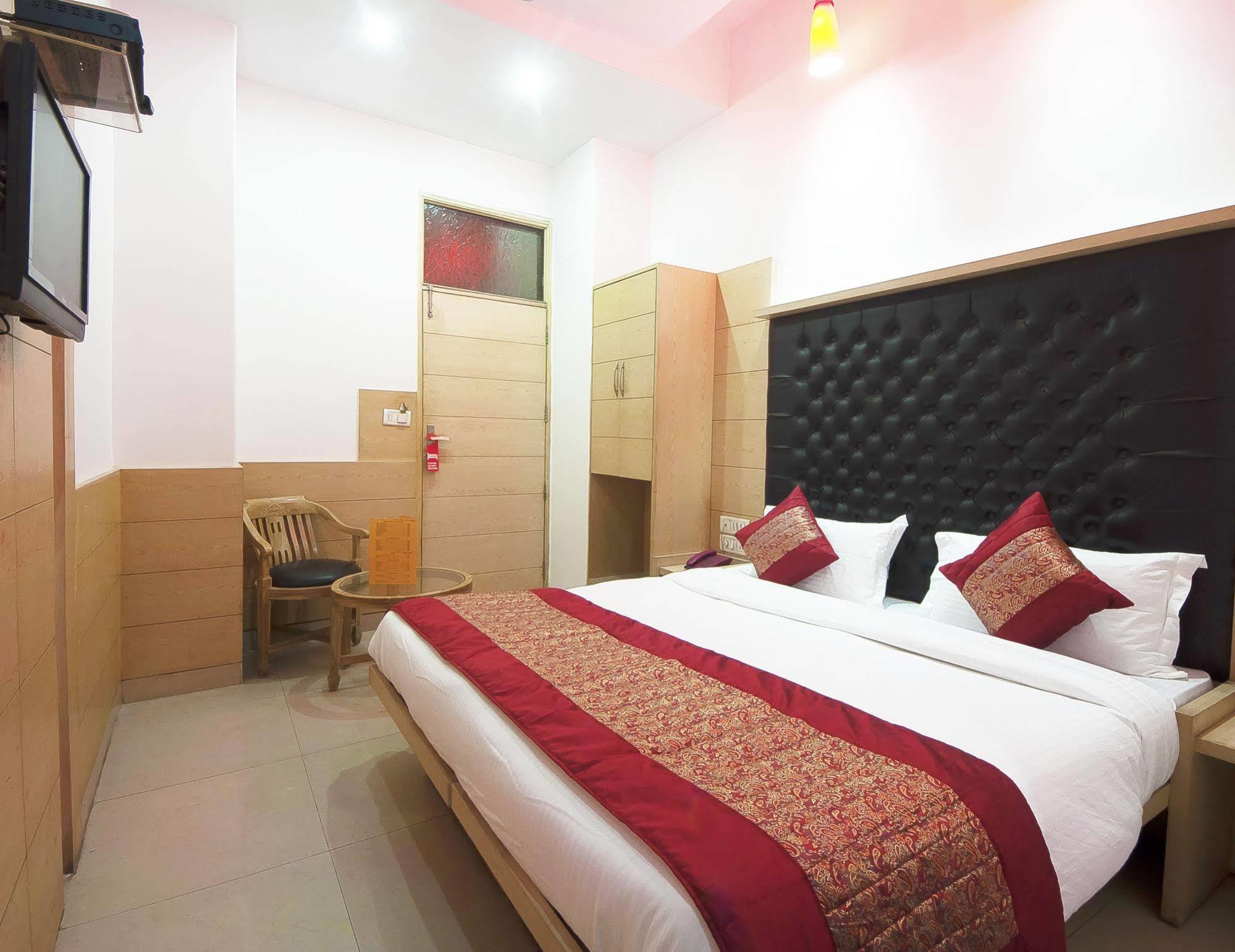 Oyo 3472 Hotel Rama Inn New Delhi Ngoại thất bức ảnh